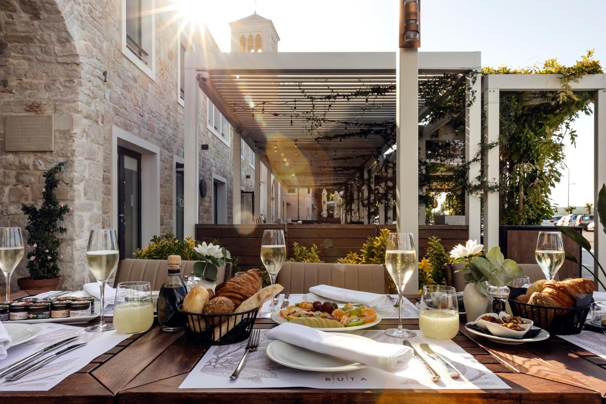 Armerun Heritage Hotel & Residences Sibenik Bagian luar foto
