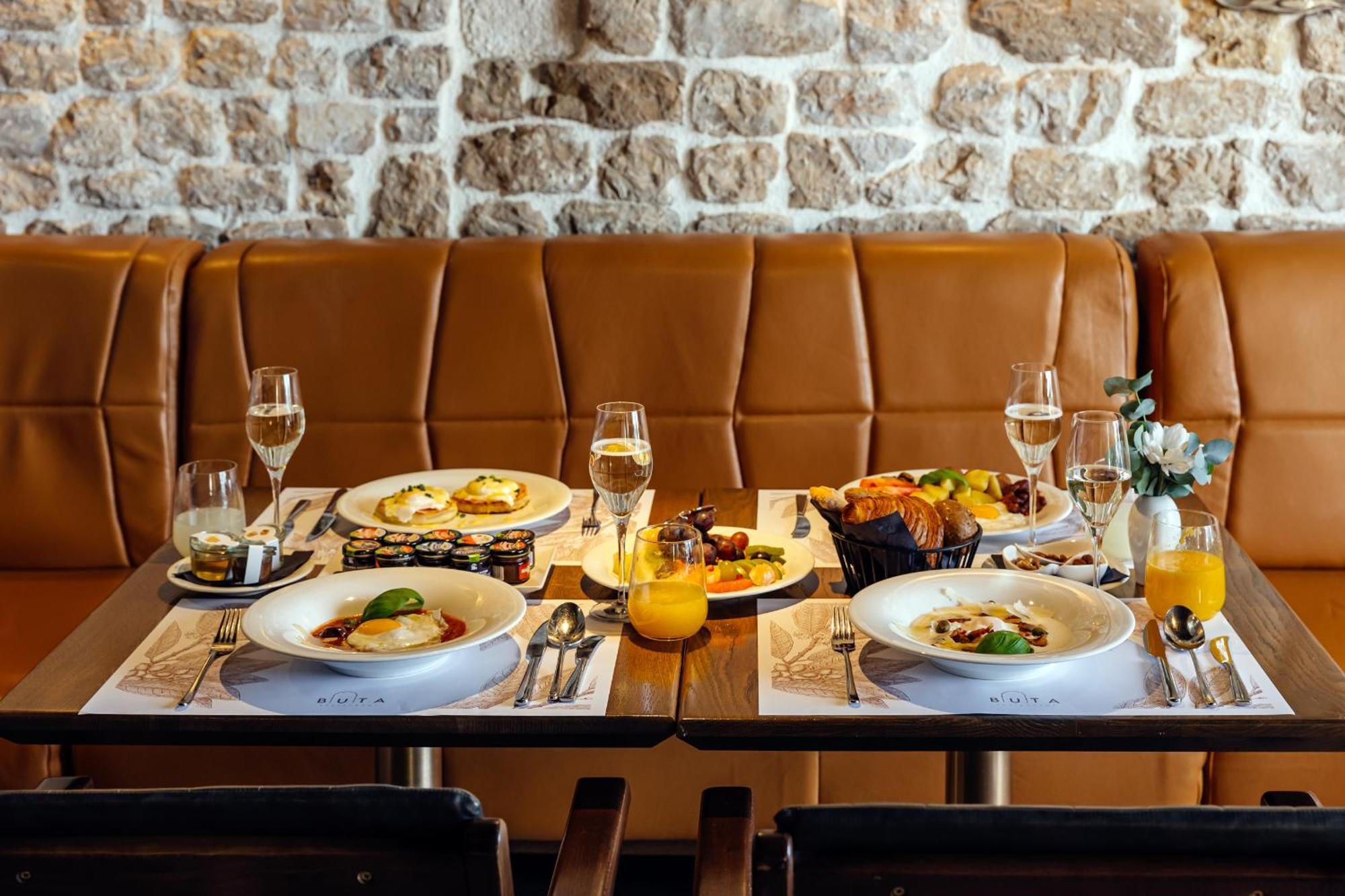 Armerun Heritage Hotel & Residences Sibenik Bagian luar foto