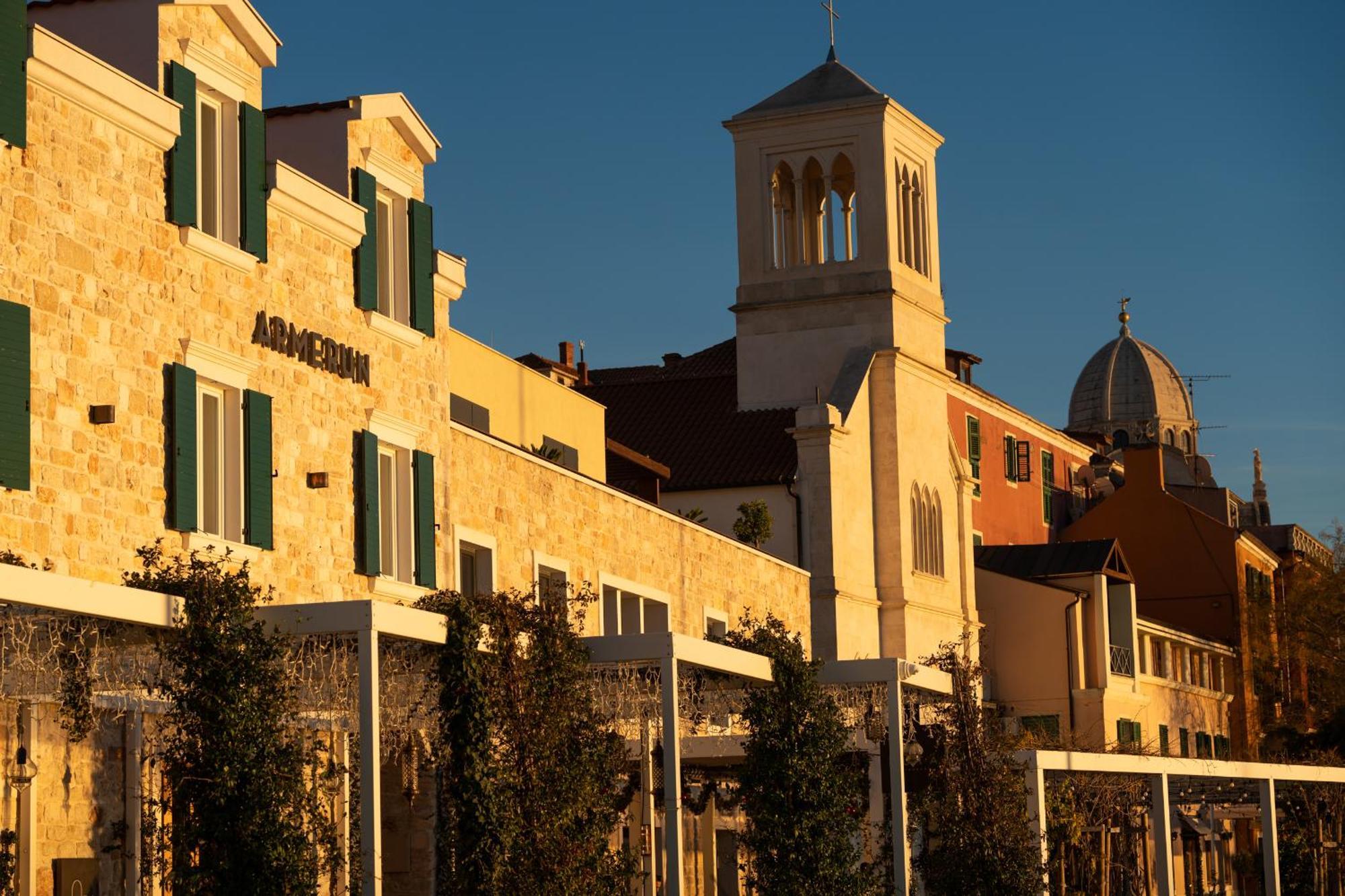 Armerun Heritage Hotel & Residences Sibenik Bagian luar foto