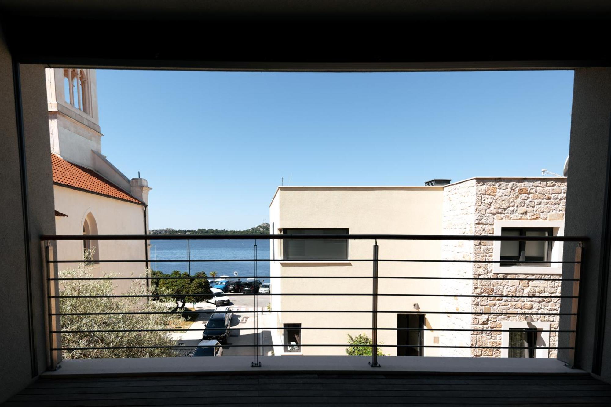 Armerun Heritage Hotel & Residences Sibenik Bagian luar foto